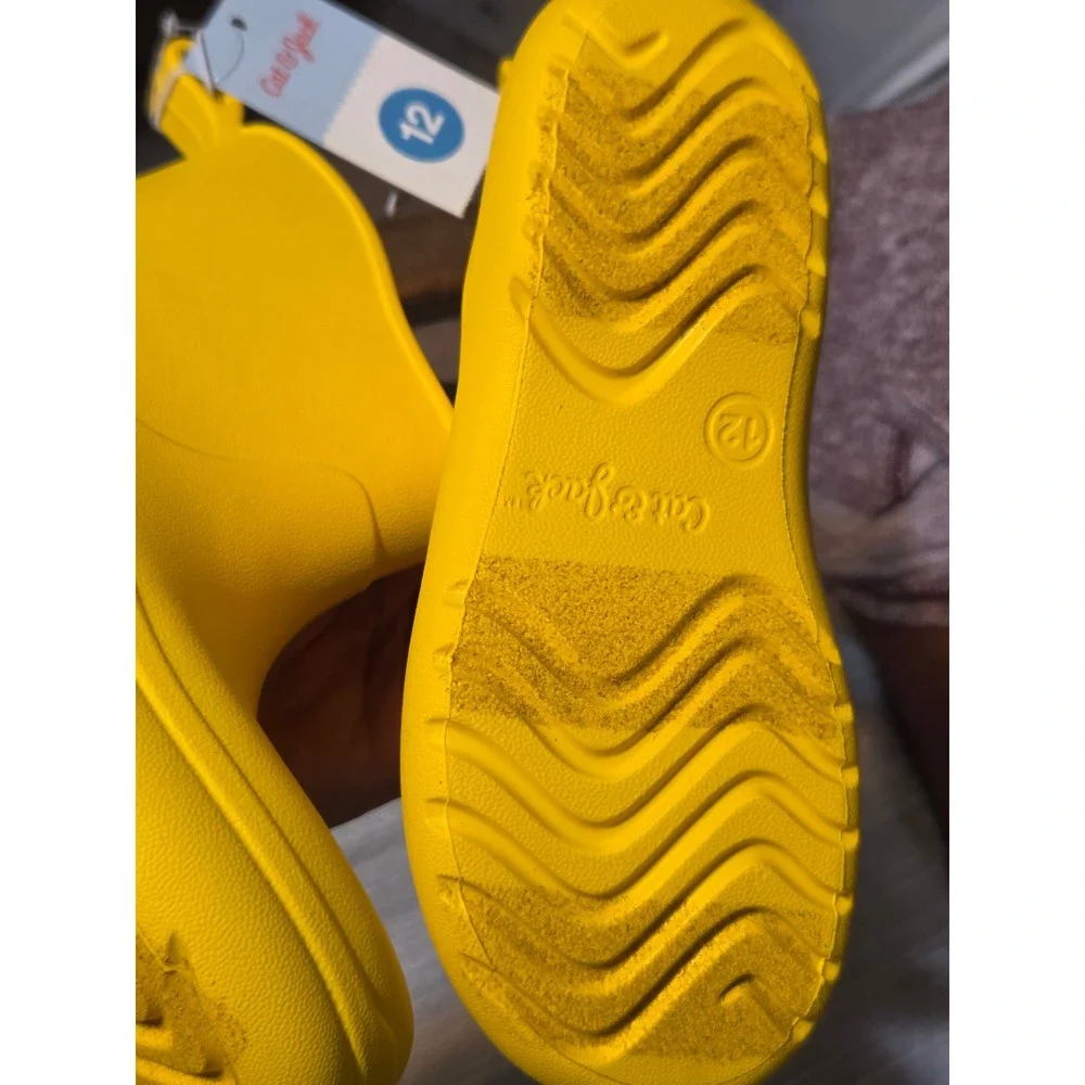 Cat & Jack Kids Eli Rain Boots Yellow Waterproof Slip On Ankle Boots Size 12 IT